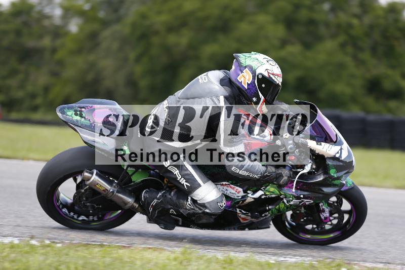 /Archiv-2024/29 12.06.2024 MOTO.CH Track Day ADR/Gruppe blau/114